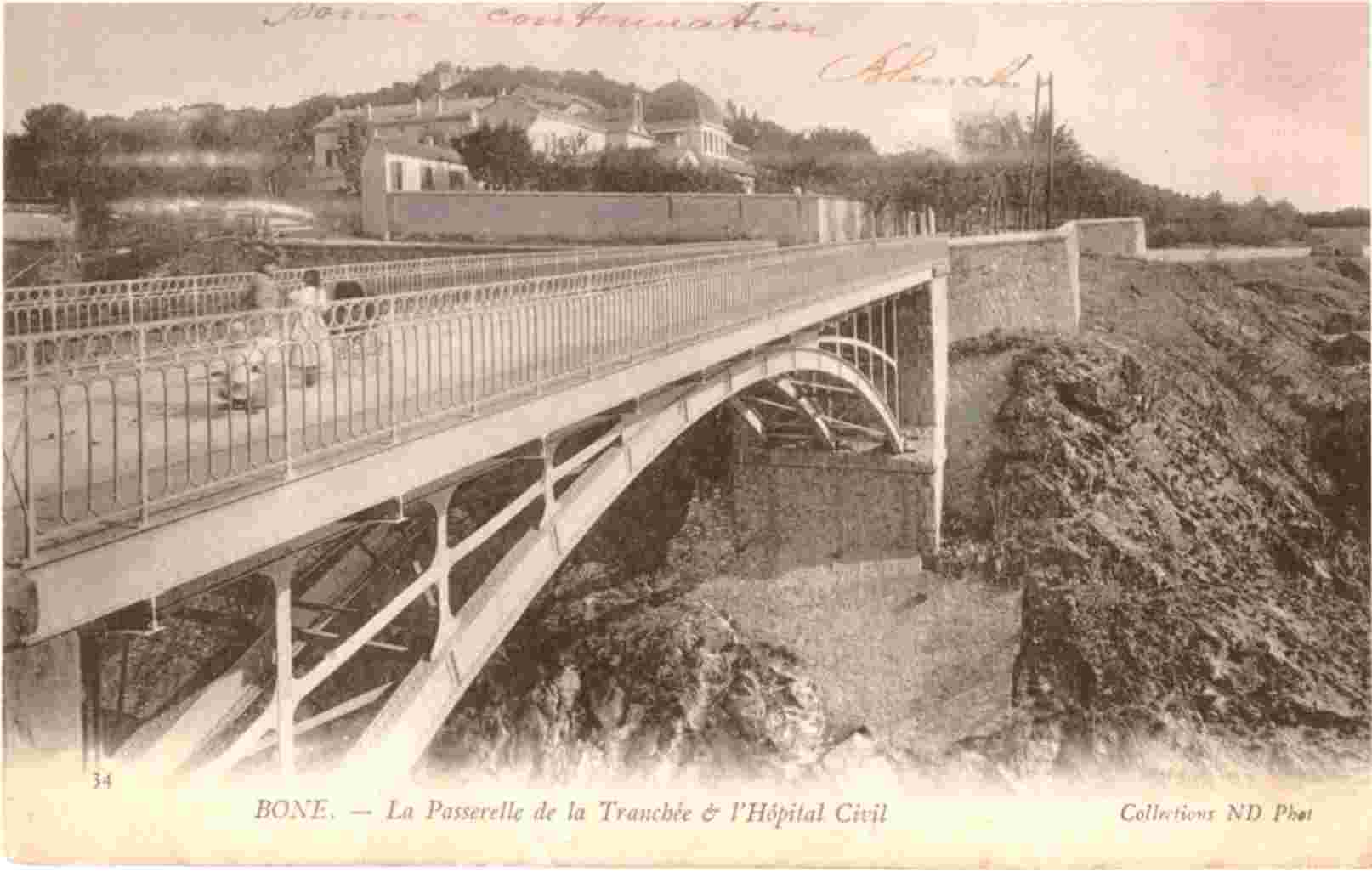 La passerelle de la tranchée et l'hôpital