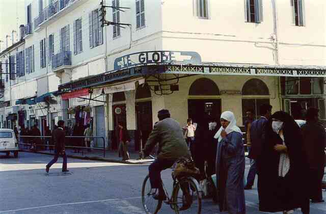 Photo M. J.P. Daub�ze