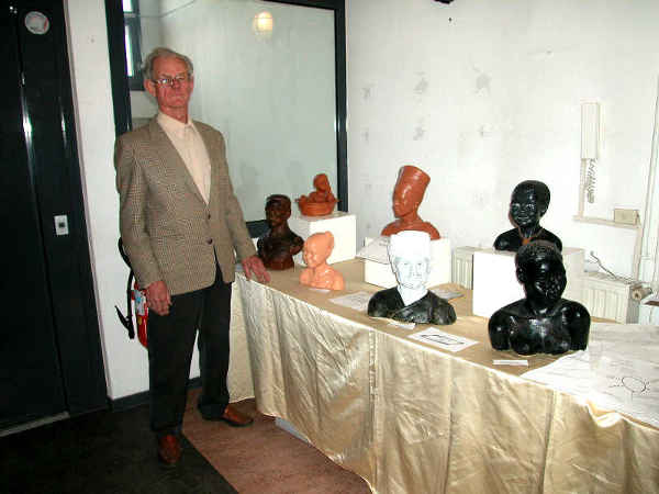 M. Claude Soysel Cr�ateur